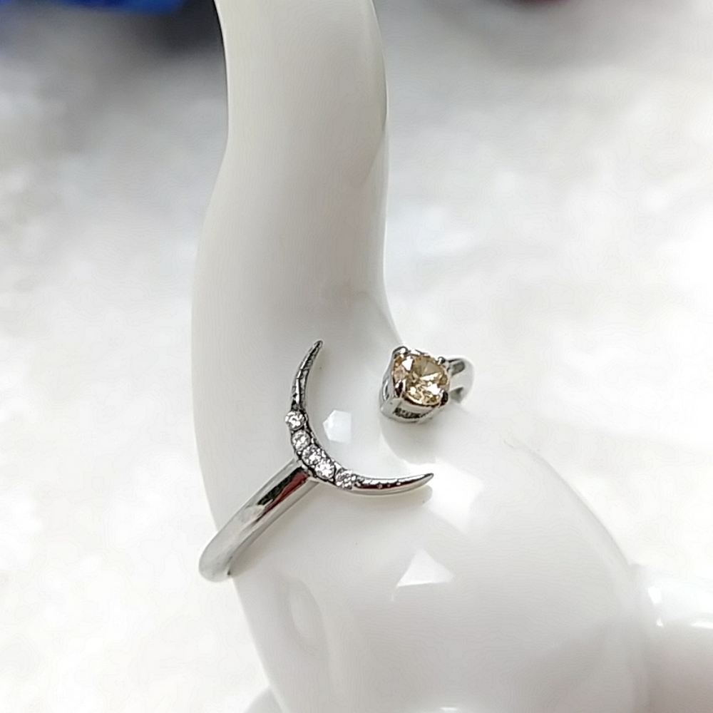 Crescent Moon Dainty Rhinestone Ring Celestial Galaxy Astrology Moon Child Ring - Picture 5 of 12